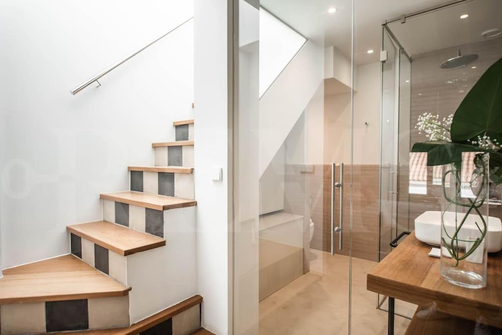 Penthouse Suite With Rooftop In The Heart Of Malaga By Rems Esterno foto